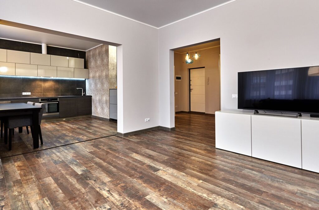 wire-brushed flooring