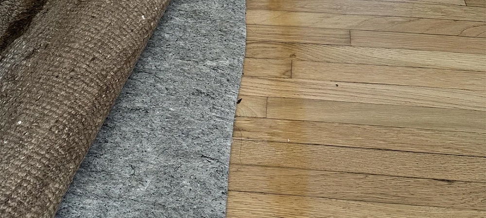 colour difference when the rug is moved