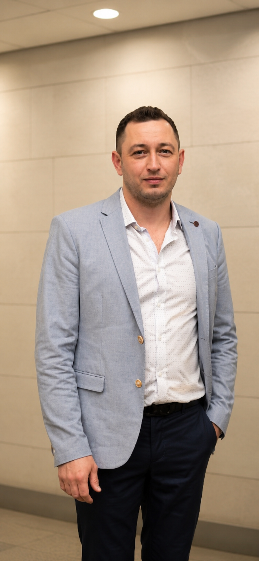 Portrait of Anton Sapozhnikov, founder and CEO of LV Flooring